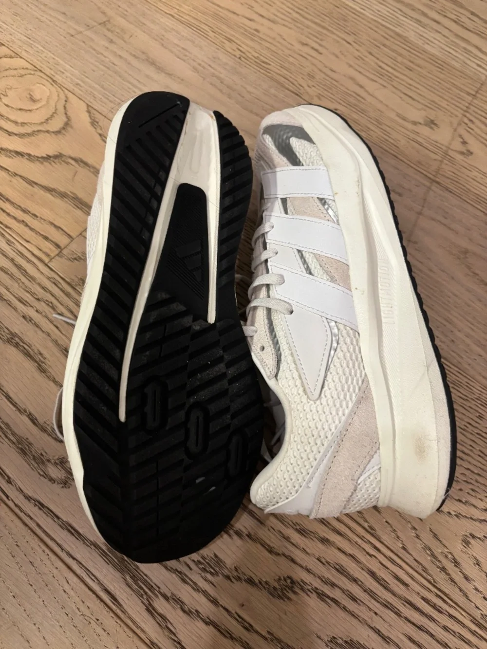 White Adidas Sneakers